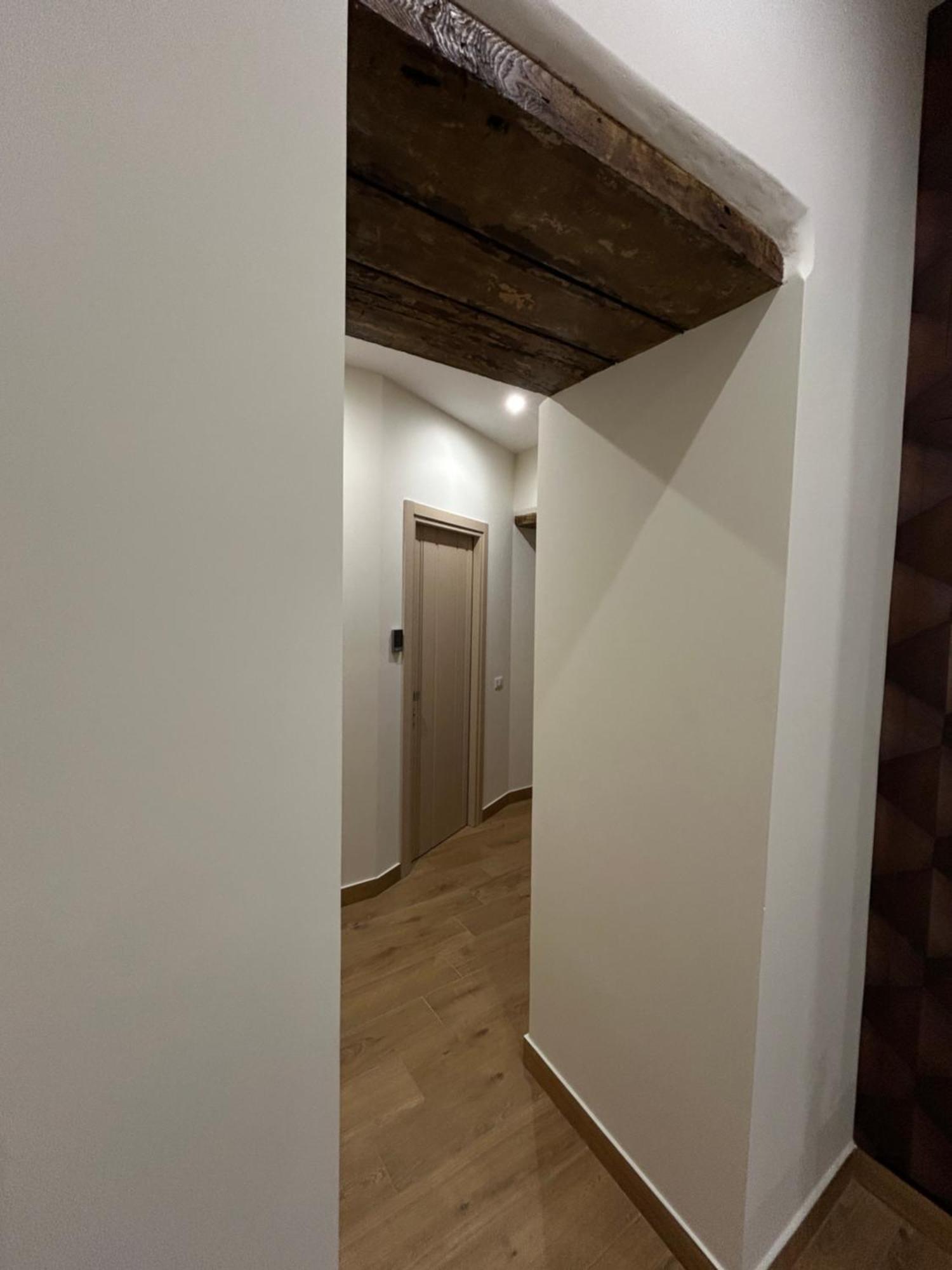Somnia Luxury Rooms Наполи Екстериор снимка